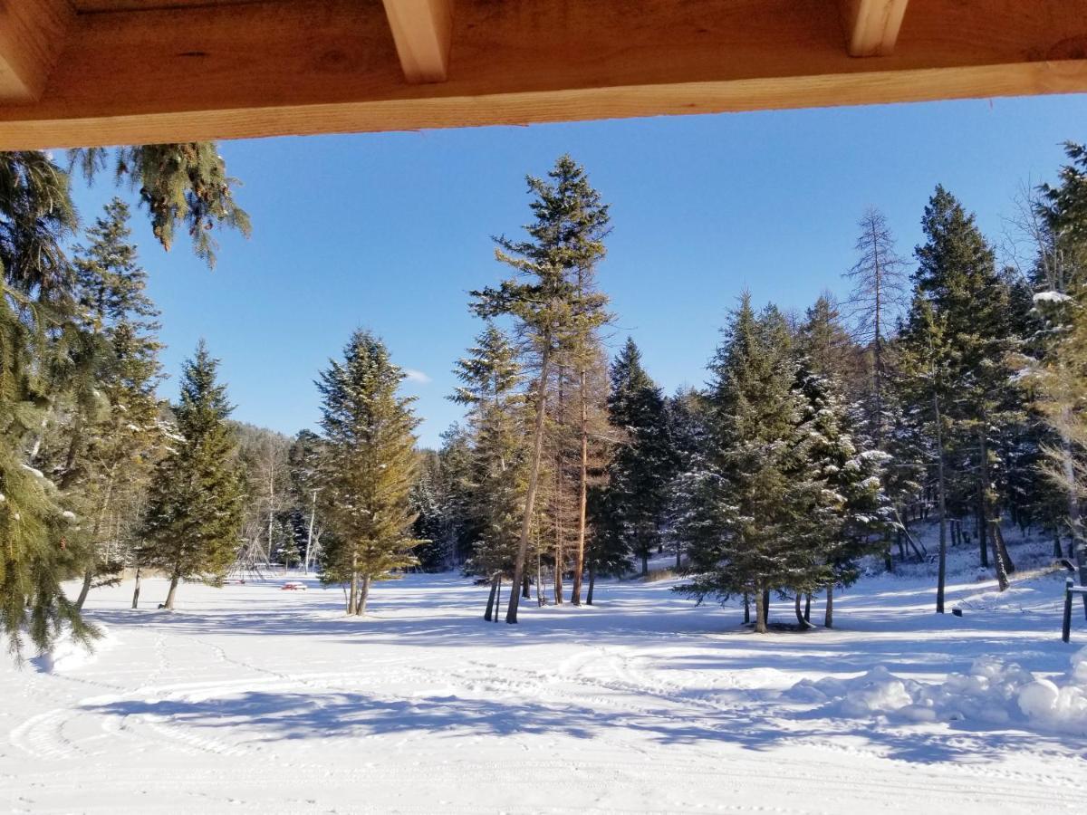 Lonesome Dove Ranch Bed & Breakfast Kalispell Exterior photo